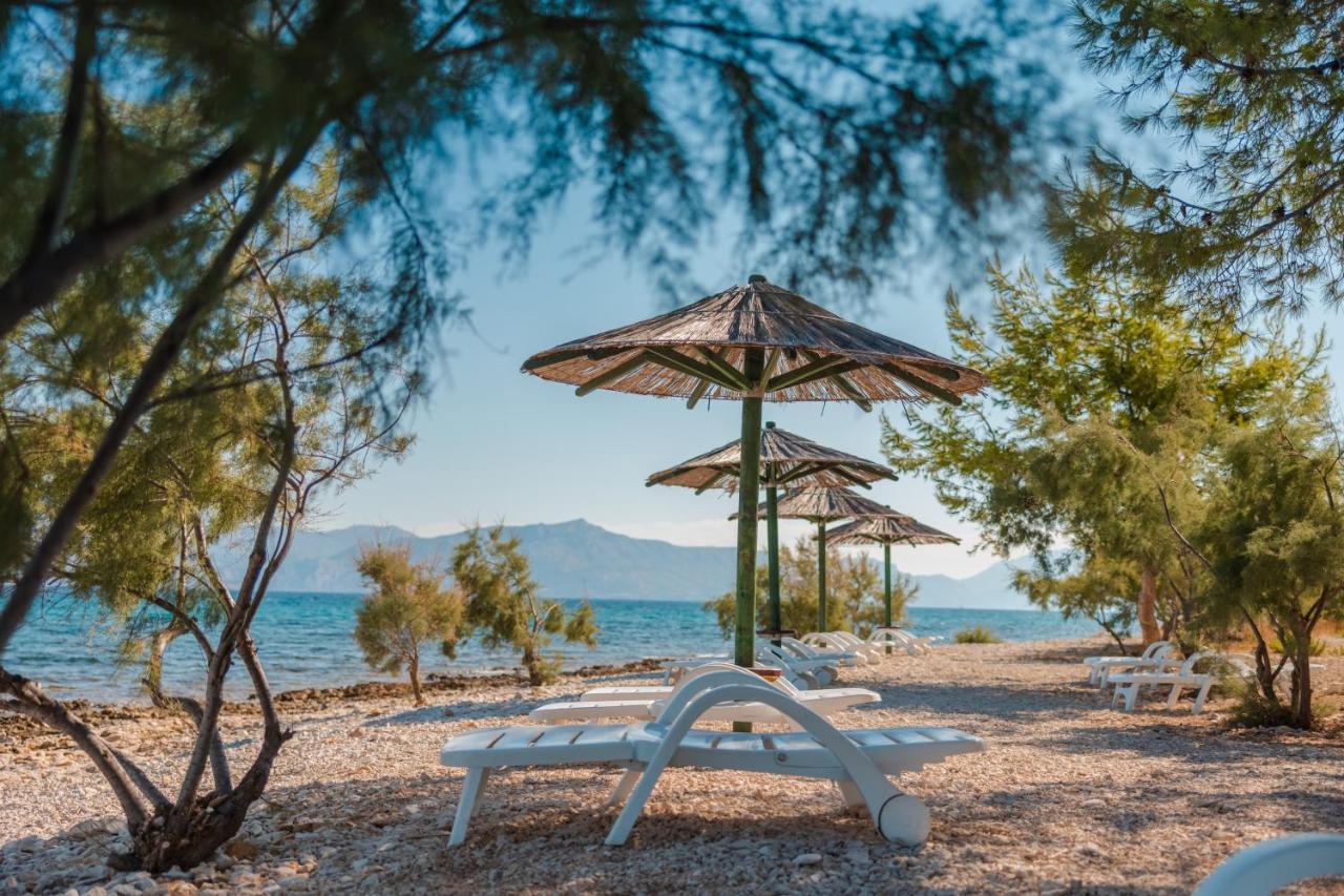 Waterman Beach Village Supetar Exterior photo